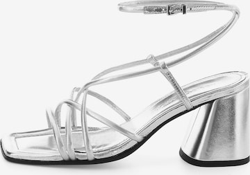 Kennel & Schmenger Strap Sandals 'JULIE' in Silver: front