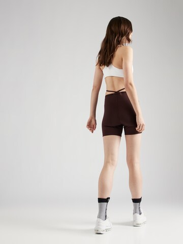 Nike Sportswear Skinny Shorts 'EVERYDAY' in Lila