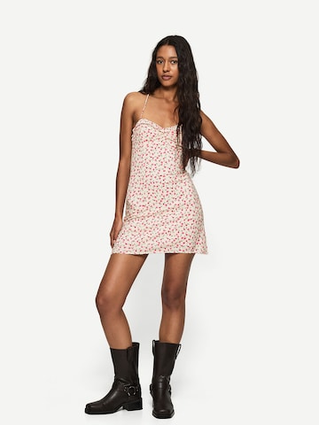 Bershka Summer dress in Beige: front