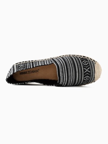 Minnetonka Эспадрильи в Черный