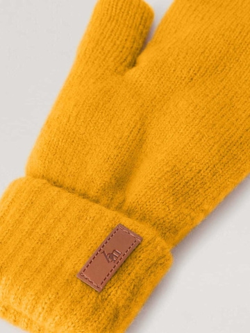 BabyMocs Gloves in Yellow