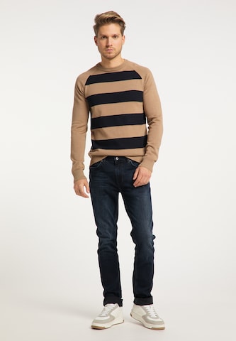 MO Sweater in Brown
