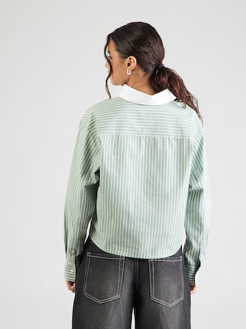 Chemisier GUESS JEANS en vert