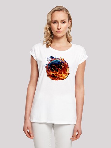 F4NT4STIC T-Shirt 'Basketball Sports Collection On FIRE' in Weiß: Vorderseite