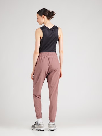 ENDURANCE - Tapered Pantalón deportivo 'Chaya' en gris