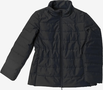 GOBI Cashmere Välikausitakki 'Women's CashmereTECH Jacket' värissä musta: etupuoli