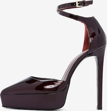 Décolleté di Derimod in rosso: frontale