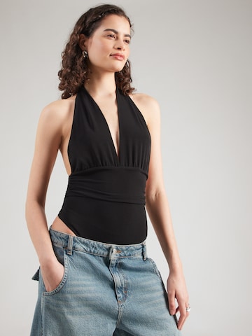 Tricou body 'Lexa' de la ABOUT YOU pe negru: față