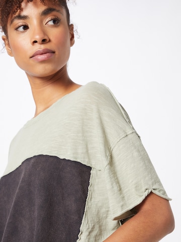 Free People Shirt in Green