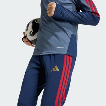 Coupe slim Pantalon de sport 'FC Bayern München 26/27' ADIDAS PERFORMANCE en bleu