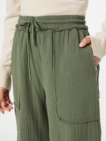 Wide Leg Pantalon cargo 'OMAHA' Résumé en vert