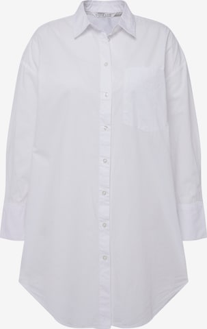 Studio Untold Blouse in White: front