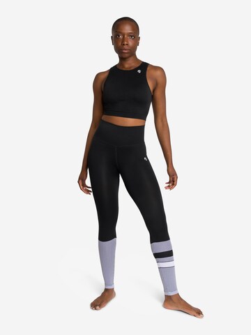 OCEANSAPART Sports Top 'Power' in Black