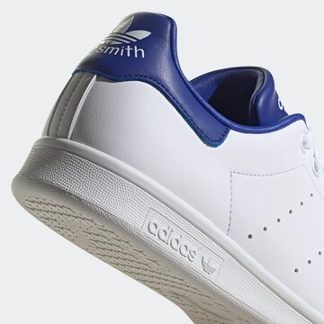 ADIDAS ORIGINALS Σνίκερ χαμηλό 'Stan Smith' σε λευκό