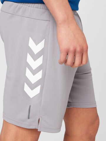 Regular Pantalon de sport Hummel en gris