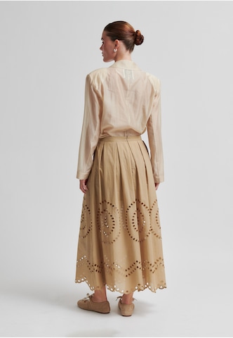 SECOND FEMALE - Saia 'Meryl' em bege