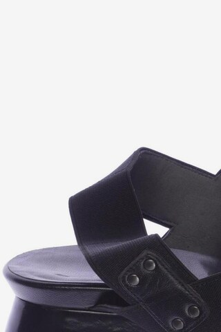 STEVE MADDEN Sandals & High-Heeled Sandals in 38,5 in Black