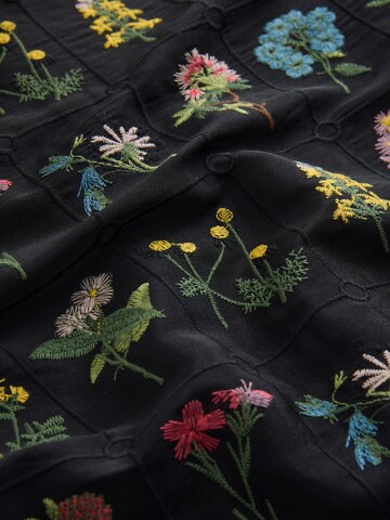Next - Vestido en negro