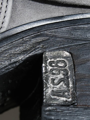 A.S.98 Overknees 'Soren' in Grey: back