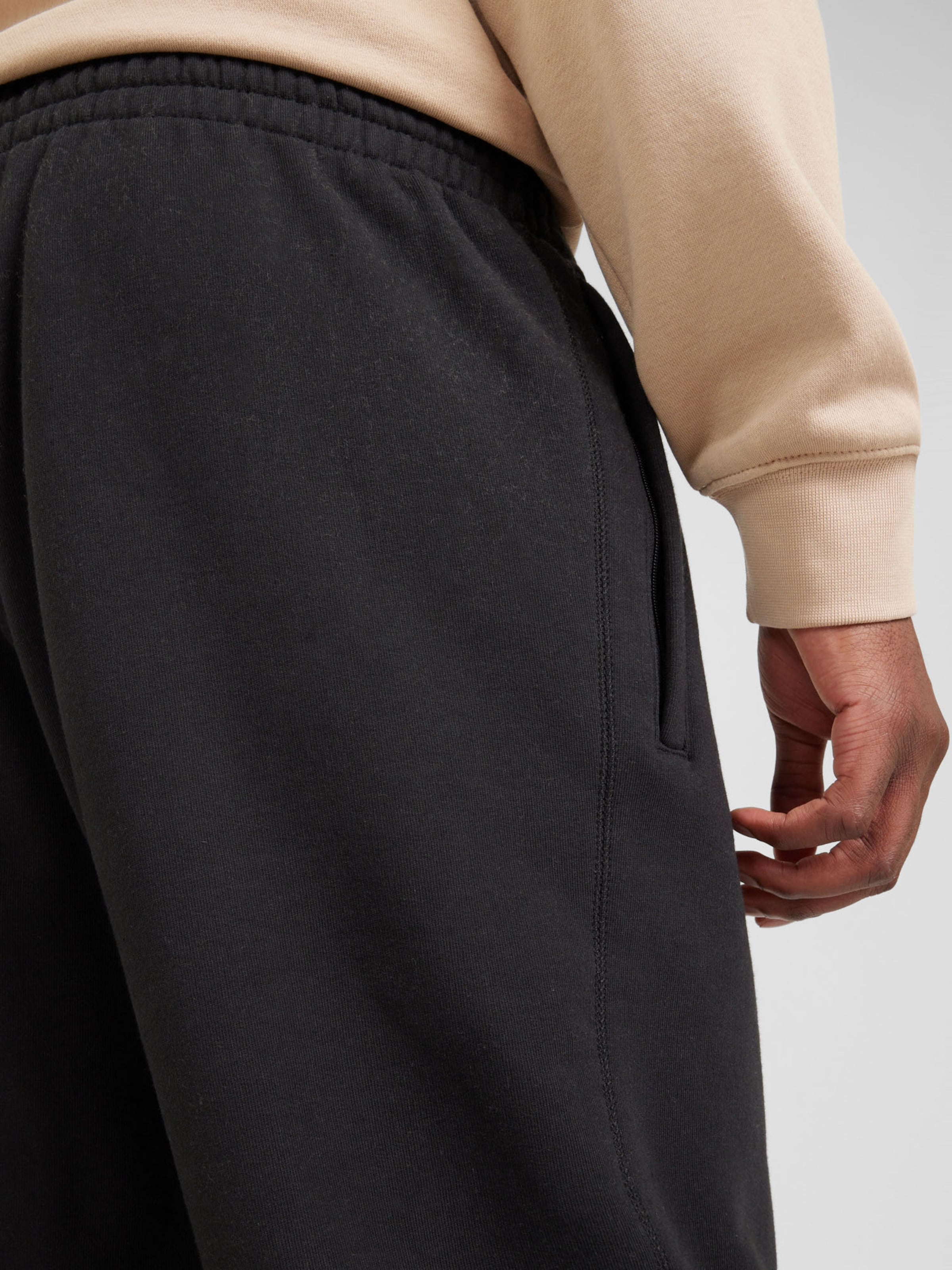 Adidas Originals Pants ESS male Black Plain Colored Size S