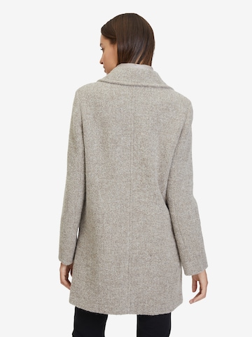 GIL BRET Between-Seasons Coat in Beige