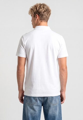 MO Shirt in White