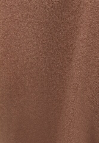 T-shirt OXXO en marron