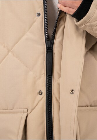 Parka invernale 'The Swiss Yuppie' di Prohibited in beige