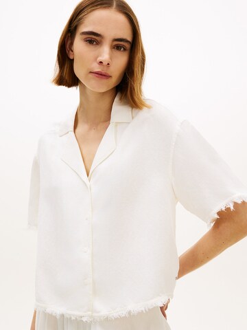 TOMMY HILFIGER Blouse in White