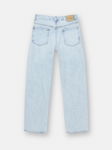 Pull&Bear Regular Jeans in Blau