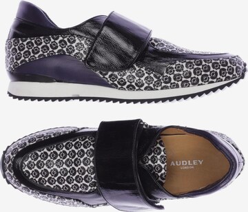 AUDLEY Sneakers & Trainers in 40 in Black: front