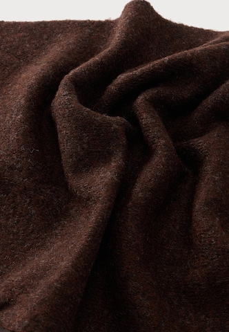 ABOUT YOU Scarf 'Annabelle' in Brown