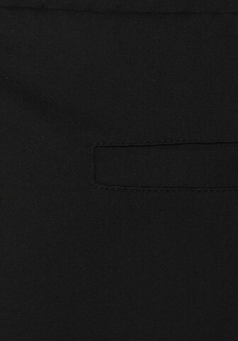 LASCANA - regular Pantalón cargo en negro