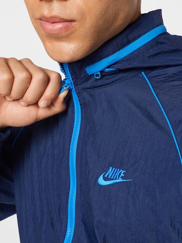 Nike Sportswear Funkční bunda – modrá