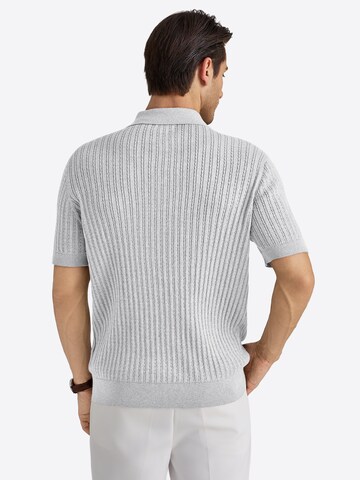 Vantory Sweater in Grey