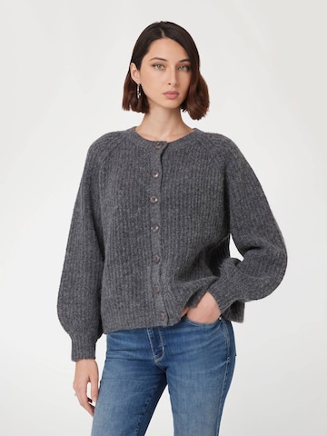 GUESS Strickjacke in Grau: Vorderseite