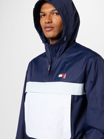 Tommy Jeans Between-season jacket 'Chicago' in Blue