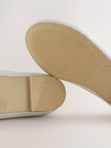 Next Ballerina in Weiß