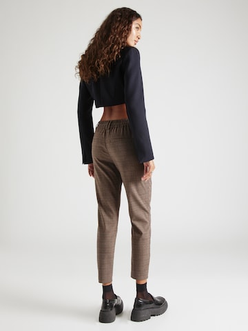 Coupe slim Pantalon à pince ONLY en marron