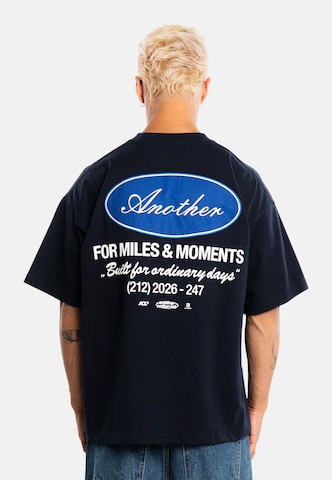 T-shirt 'Miles & Moments' Another Cotton Lab en bleu : devant