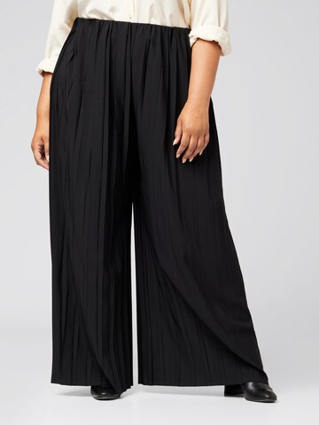 Wide leg Pantaloni 'Lucila' de la Guido Maria Kretschmer Curvy pe negru: față