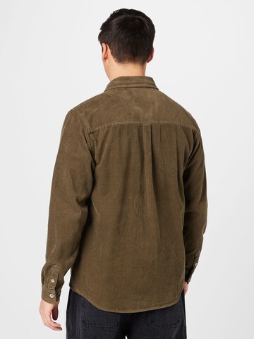 Revolution Between-Season Jacket in Green