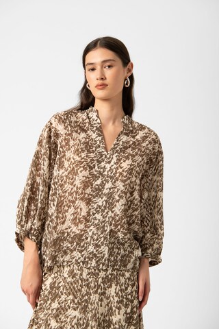 SOAKED IN LUXURY Bluse in Beige: Vorderseite