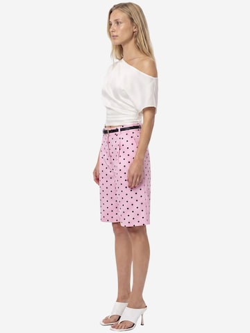 pucka Kalhoty 'Shorts' – pink