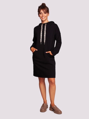 BeWear - Vestido en negro: frente