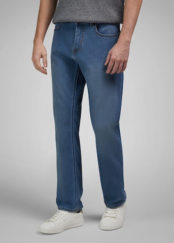 HECHTER PARIS Tapered Jeans 'H-BELFORT' in Blue: front