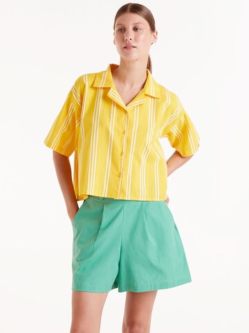 Compania Fantastica Μπλούζα 'Camisa' σε κίτρινο: μπροστά
