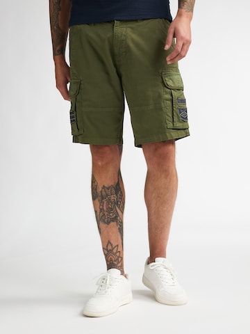 Petrol Industries regular Παντελόνι cargo σε πράσινο: μπροστά