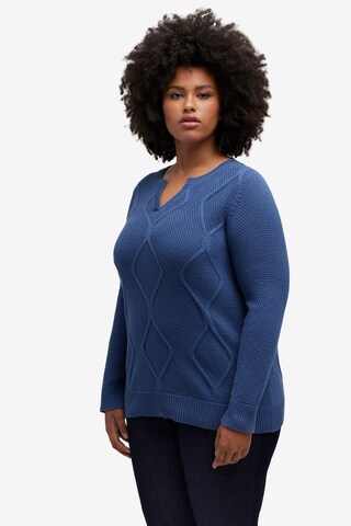 Ulla Popken Sweater in Blue: front