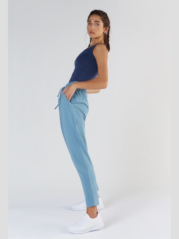 True North Tapered Pants 'Jogging Pants' in Blue